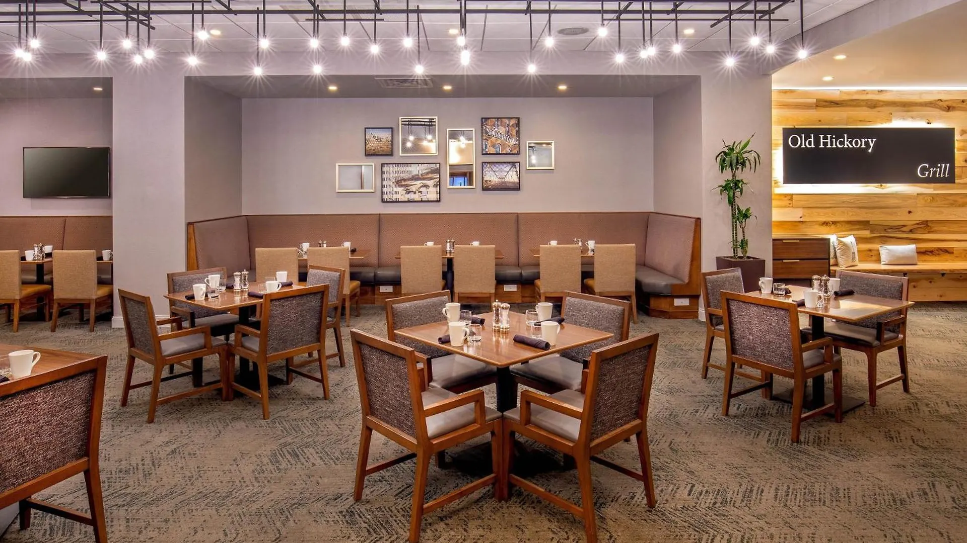 **** Hotel Sheraton Music City Nashville Airport United States